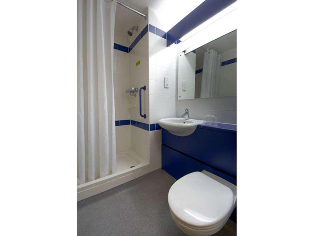 Travelodge Harlow Quarto foto